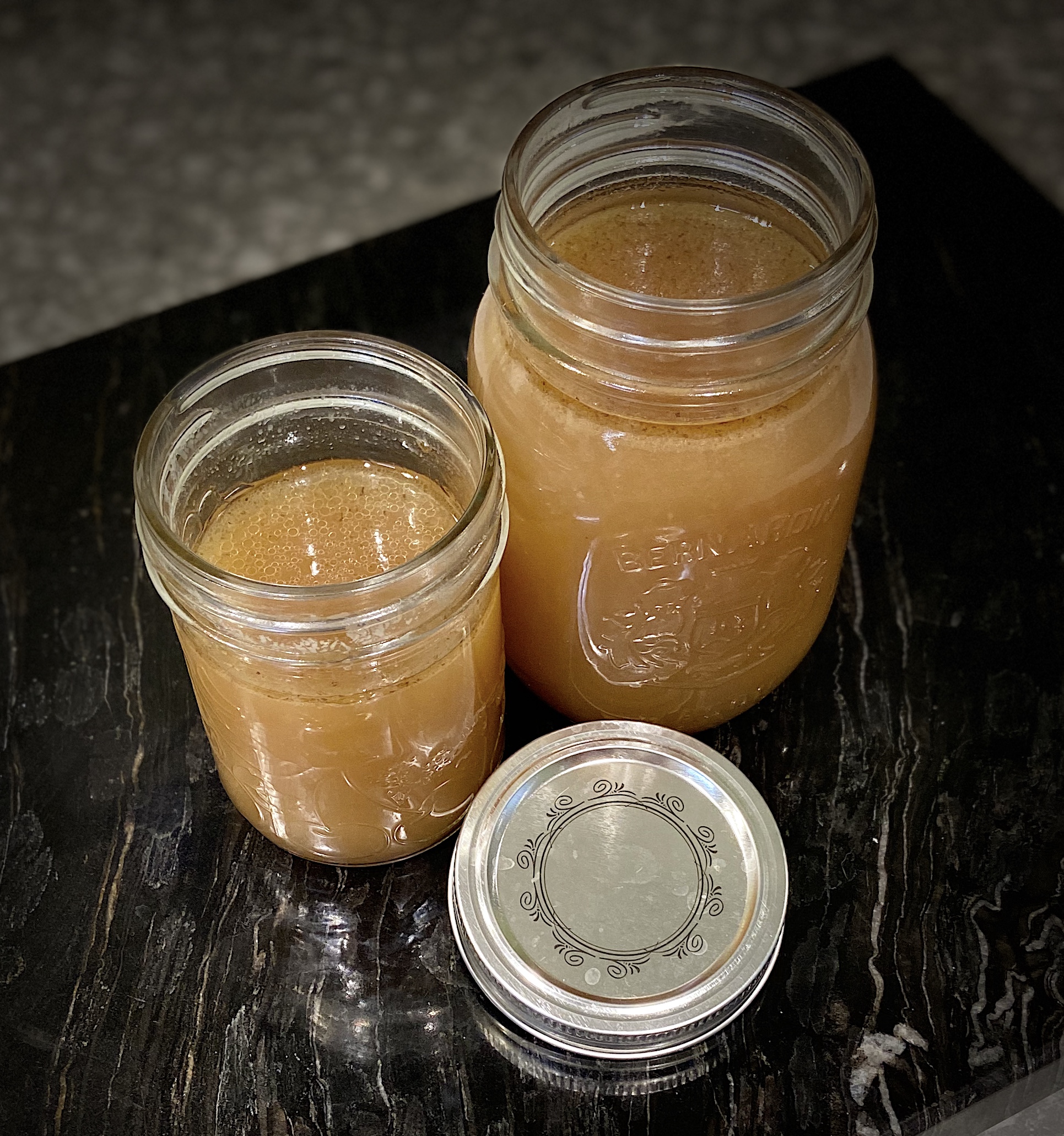 Bone Broth   What is it? Why eat it? How to eat it?